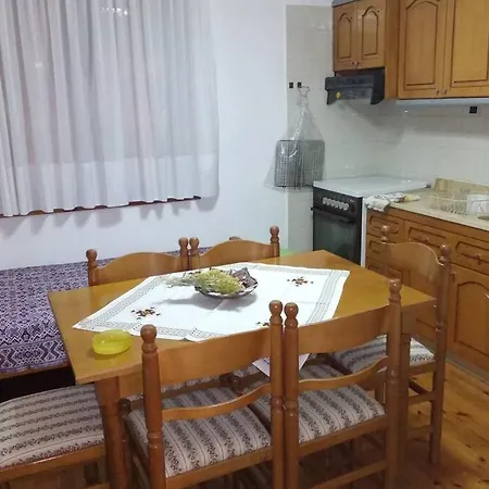 βουνο και θαλασσα * Vrontou